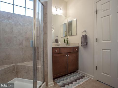 9037 Christopher Ln, Manassas Park, VA 20111 photo 3