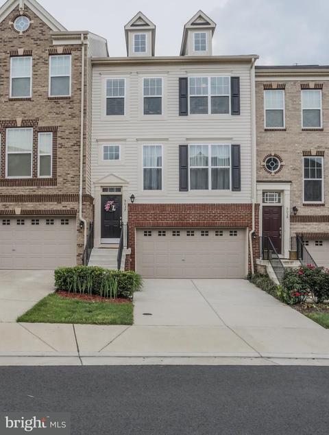 9037 Christopher Ln, Manassas Park, VA 20111 photo 1