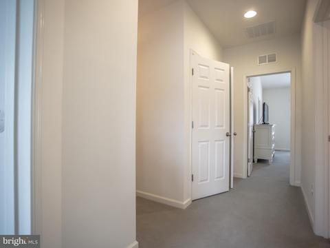 9037 Christopher Ln, Manassas Park, VA 20111 photo 19