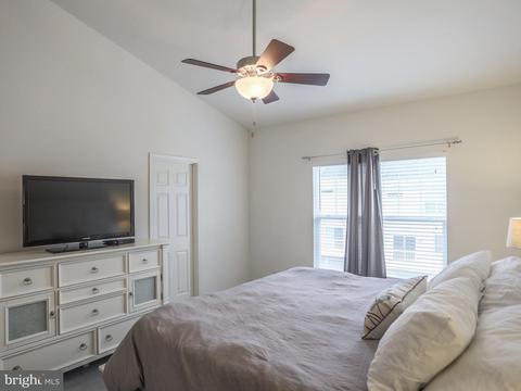 9037 Christopher Ln, Manassas Park, VA 20111 photo 24