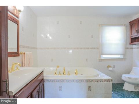 9 E Savannah Dr, Bear, DE 19701 photo 22