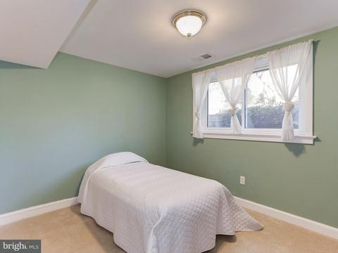 6816 Wise St, Mclean, VA 22101 photo 22