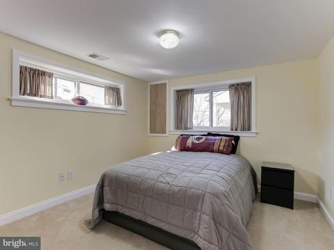 6816 Wise St, Mclean, VA 22101 photo 21