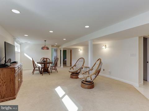 6816 Wise St, Mclean, VA 22101 photo 18