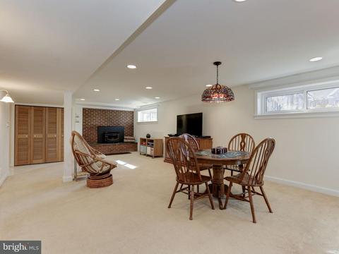 6816 Wise St, Mclean, VA 22101 photo 19