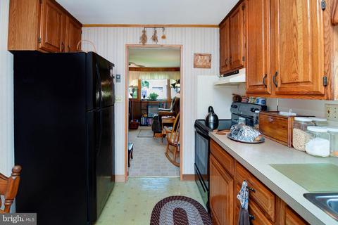 24 Delaware Ave, Earleville, MD 21919 photo 9