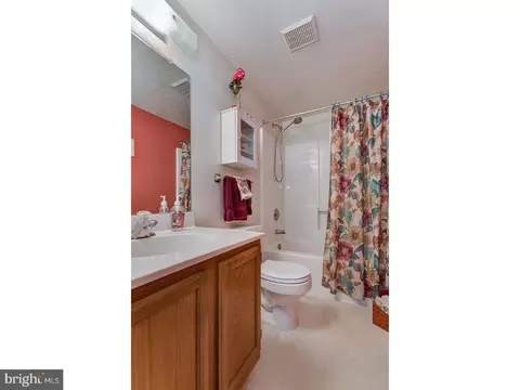 706 Chickory Dr, Mount Laurel, NJ 08054 photo 17