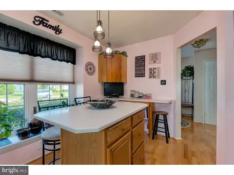 706 Chickory Dr, Mount Laurel, NJ 08054 photo 10