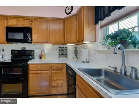 706 Chickory Dr, Mount Laurel, NJ 08054 photo 9
