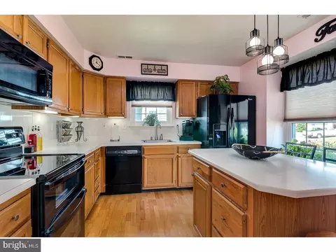 706 Chickory Dr, Mount Laurel, NJ 08054 photo 8