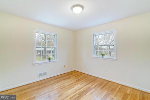 1355 Macbeth St, Mclean, VA 22102 photo 14