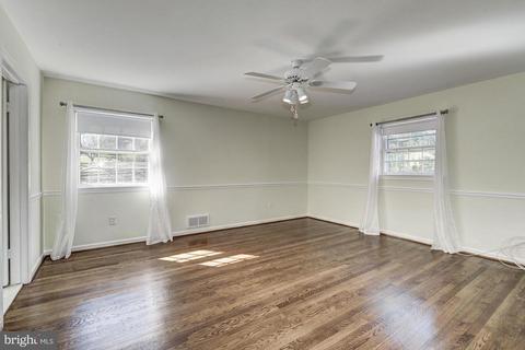 1357 Macbeth St, Mclean, VA 22102 photo 14