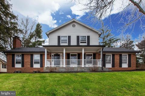 1357 Macbeth St, Mclean, VA 22102 photo 1