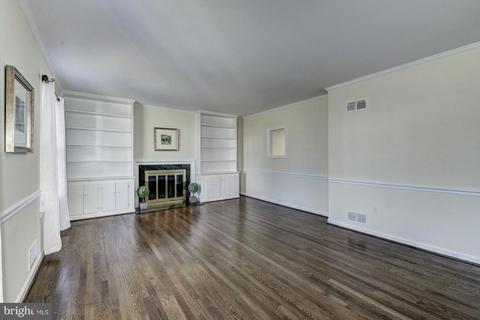 1357 Macbeth St, Mclean, VA 22102 photo 3