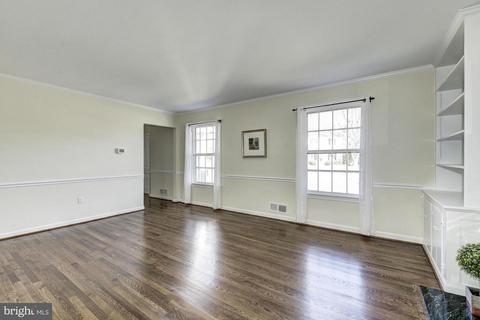 1357 Macbeth St, Mclean, VA 22102 photo 4
