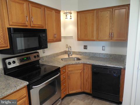 5808 Hannover Ter, Frederick, MD 21703 photo 7