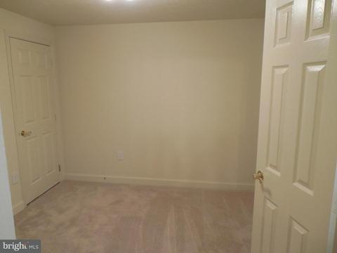 5808 Hannover Ter, Frederick, MD 21703 photo 21