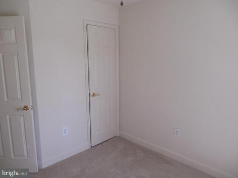 5808 Hannover Ter, Frederick, MD 21703 photo 17
