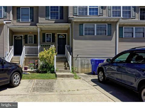 7 Shade Ct, Maple Shade, NJ 08052 photo 3