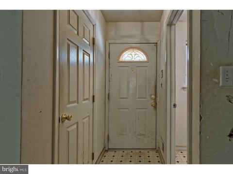 7 Shade Ct, Maple Shade, NJ 08052 photo 4