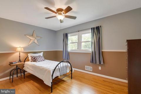 1121 Ormond Ct, Mclean, VA 22101 photo 15