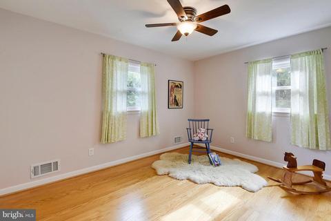 1121 Ormond Ct, Mclean, VA 22101 photo 16