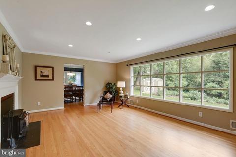 1121 Ormond Ct, Mclean, VA 22101 photo 8