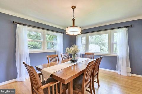 1121 Ormond Ct, Mclean, VA 22101 photo 11