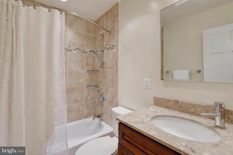 1121 Ormond Ct, Mclean, VA 22101 photo 18