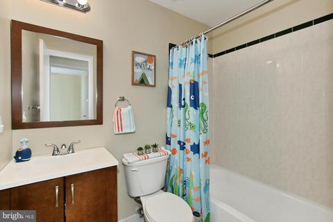 6423 Old Scotts Ct, Springfield, VA 22152 photo 23