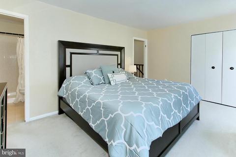 6423 Old Scotts Ct, Springfield, VA 22152 photo 19