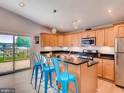 3106 River Drive Rd, Sparrows Point, MD 21219 photo 9
