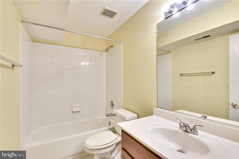 19744 Selby Ave, Poolesville, MD 20837 photo 14