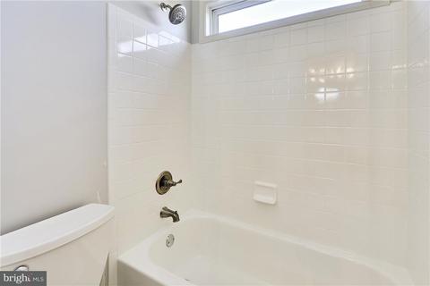 19744 Selby Ave, Poolesville, MD 20837 photo 19