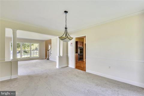 19744 Selby Ave, Poolesville, MD 20837 photo 13