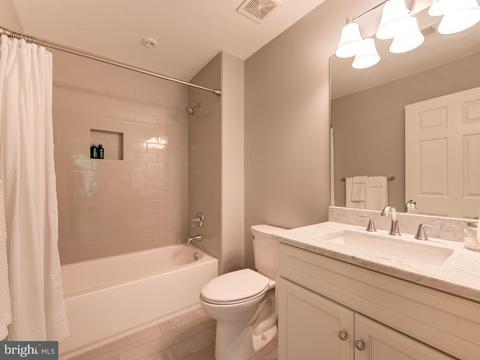 6834 Saint Albans Rd, Mclean, VA 22101 photo 21