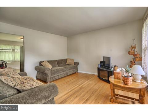 1234 Commonwealth Blvd, Reading, PA 19607 photo 5