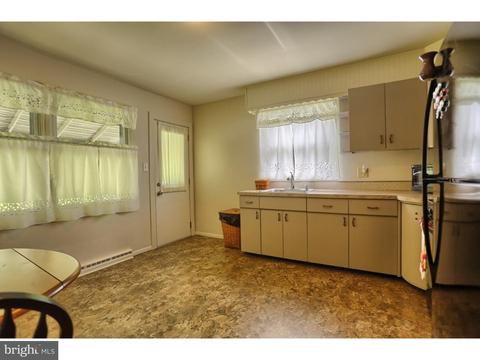 1234 Commonwealth Blvd, Reading, PA 19607 photo 7