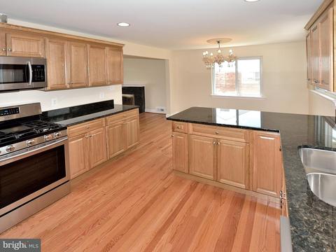 5904 Brunswick St, Springfield, VA 22150 photo 11