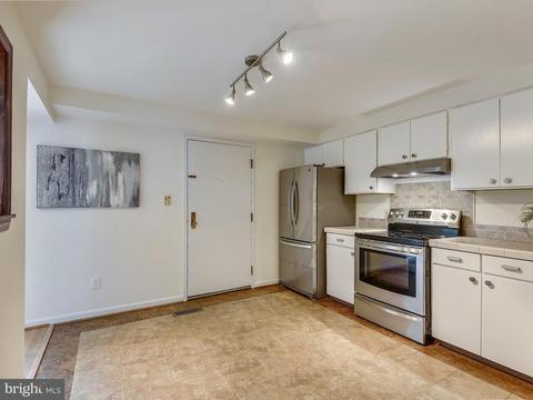 1313 I St NE, Washington, DC 20002 photo 7