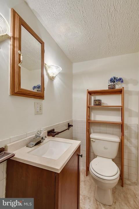 1313 I St NE, Washington, DC 20002 photo 22