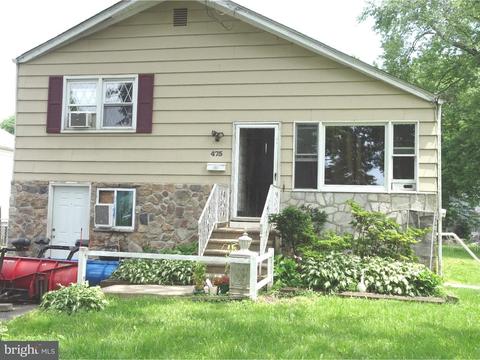 475 Maple St, Warminster, PA 18974 photo 1