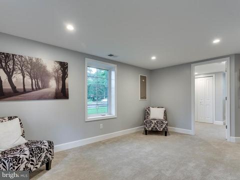 5506 Kathleen Pl, Springfield, VA 22151 photo 20