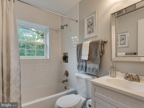 5506 Kathleen Pl, Springfield, VA 22151 photo 18