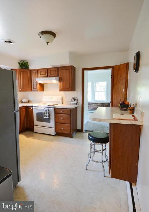 310 Hook Rd, Westminster, MD 21157 photo 8