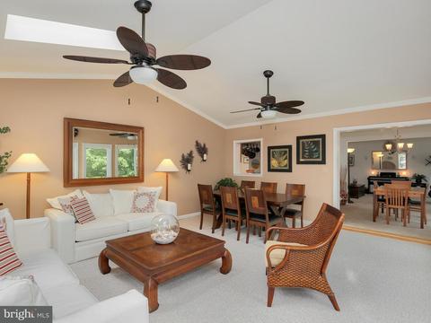 2220 Countryside Dr, Silver Spring, MD 20905 photo 18