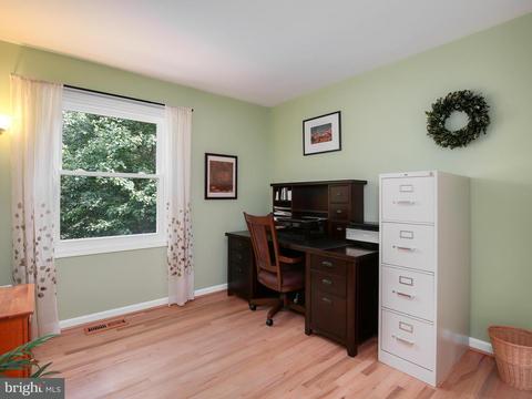 2220 Countryside Dr, Silver Spring, MD 20905 photo 24