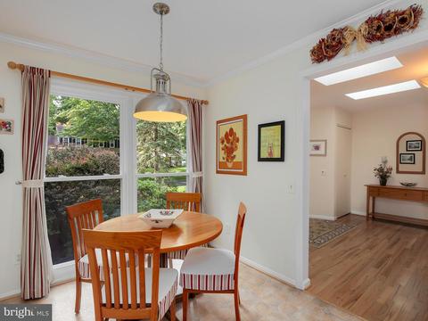 2220 Countryside Dr, Silver Spring, MD 20905 photo 8