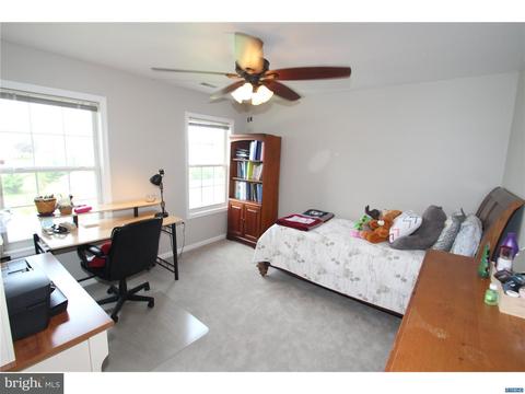 302 Red Cedar Ln, Bear, DE 19701 photo 17