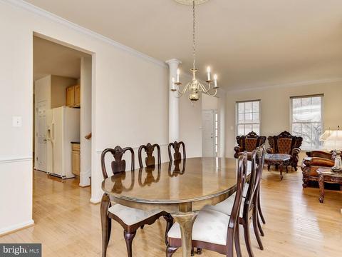 11047 Birchtree Ln, Laurel, MD 20723 photo 8